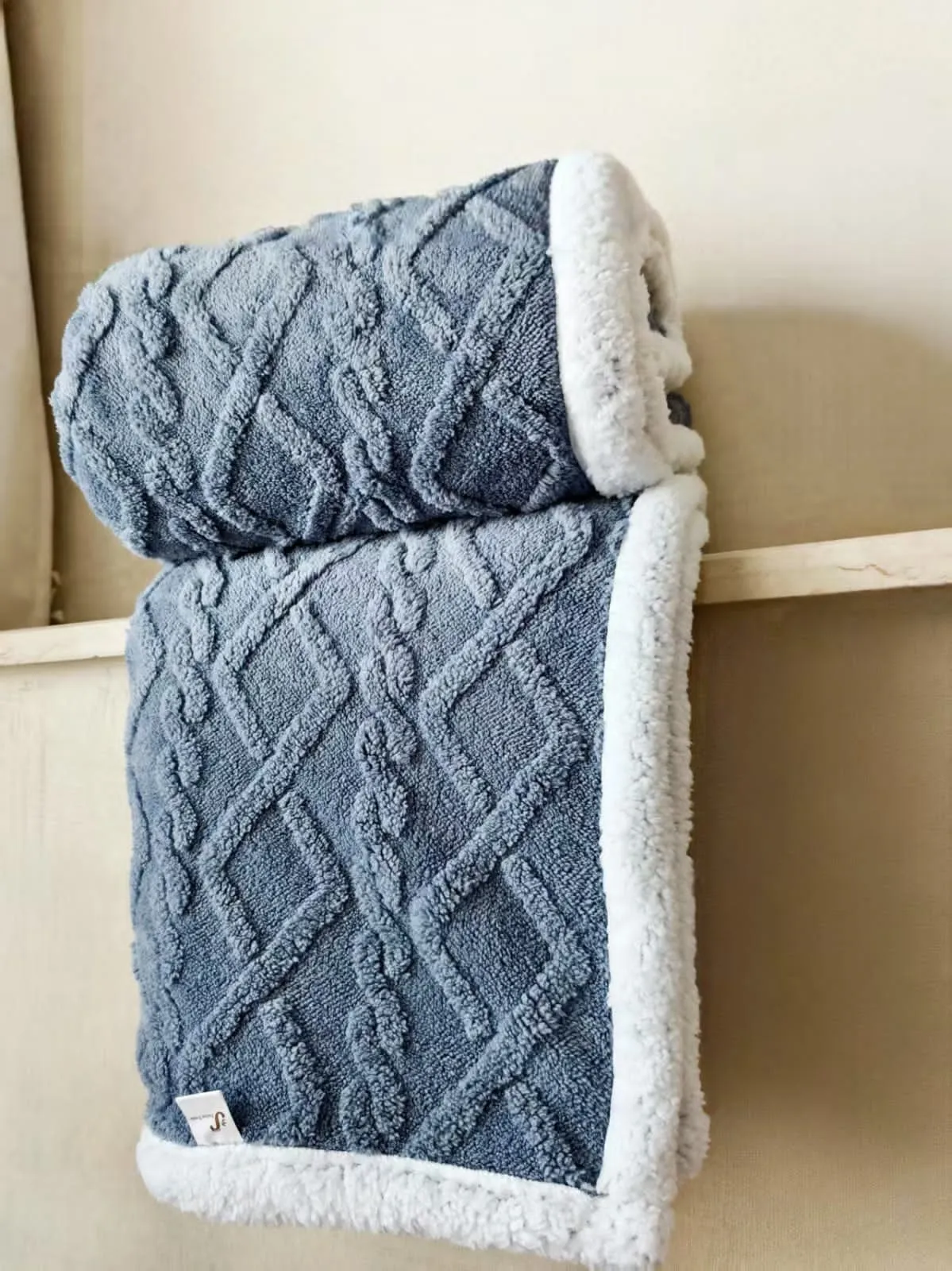 trinitylyfestyle kenya best online shop sharper blanket 66 3