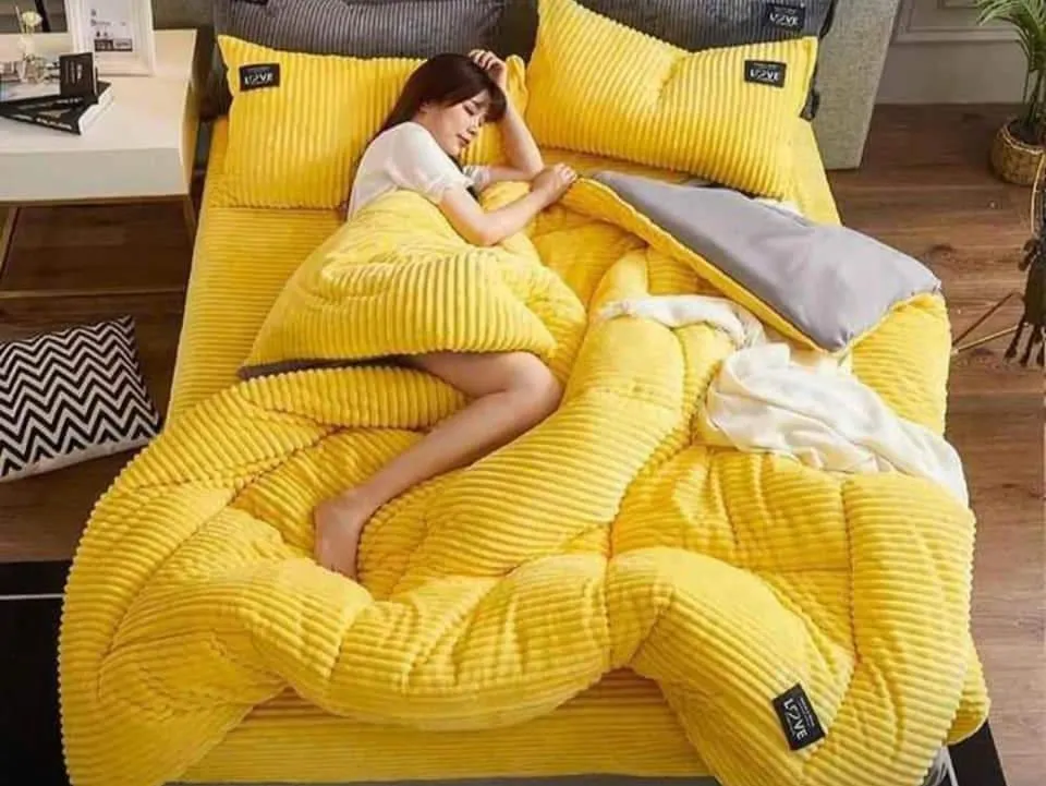 trinitylyfestyle kenya best online shop velvet duvet set 67 weaver bird 2